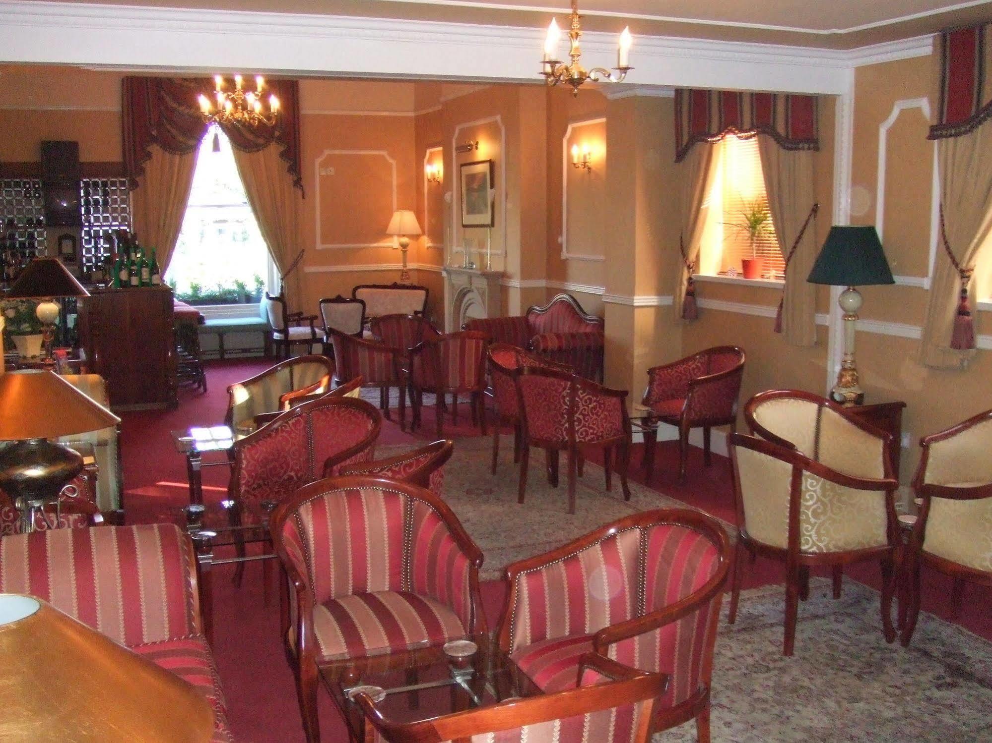 Ely House Hotel Wolverhampton