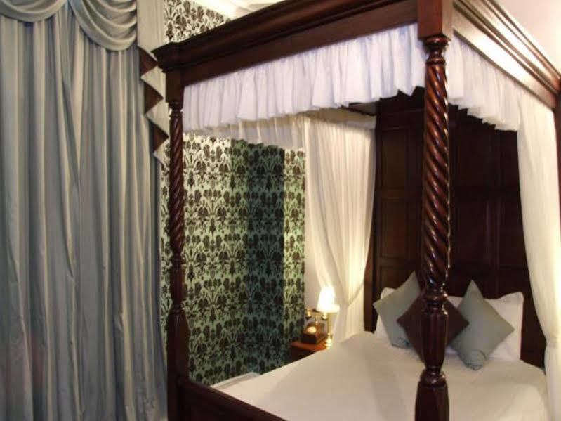Ely House Hotel